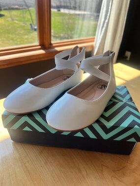 Girls Dressy Flats